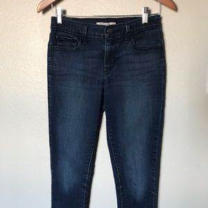 Women’s Levi’s 710 Super Skinny Jeans